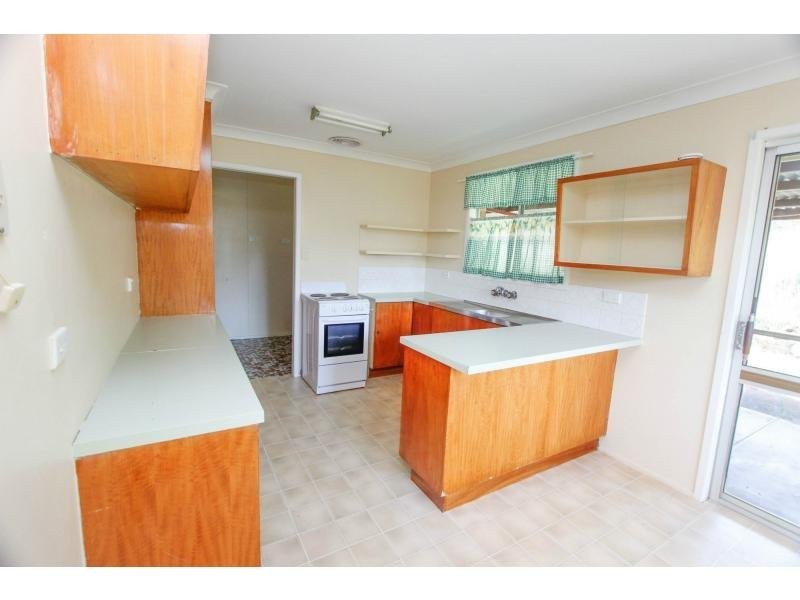 32 Railway Terrace, Crows Nest QLD 4355