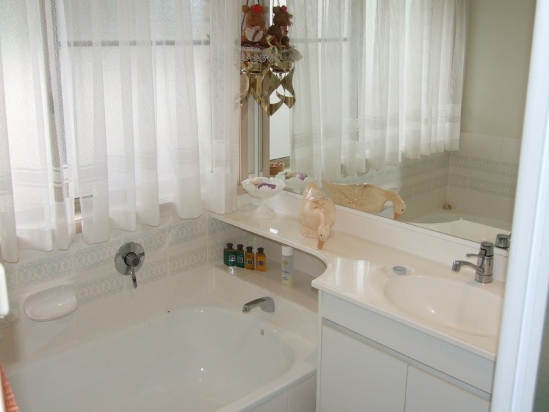 61 Emu Creek Road, Crows Nest QLD 4355