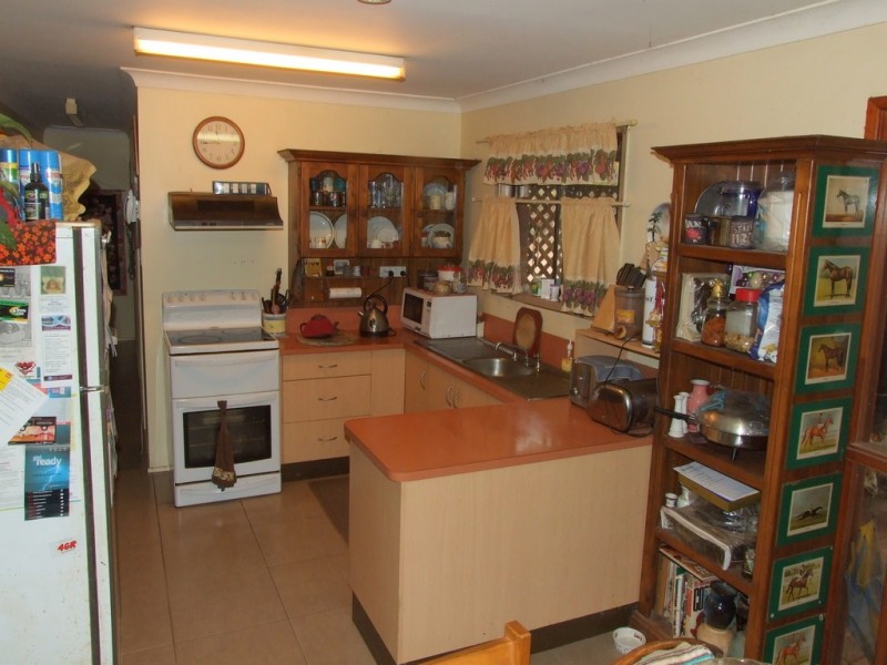 45 Brennan Road, Hampton QLD 4352