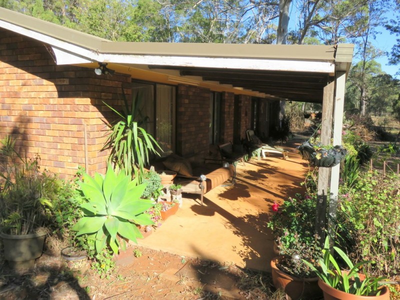 45 Brennan Road, Hampton QLD 4352