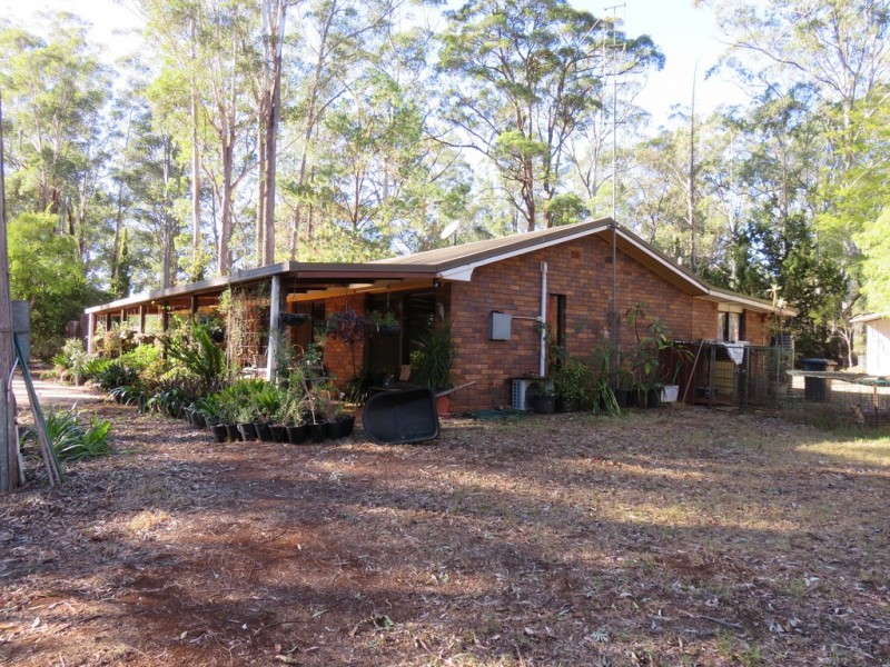 45 Brennan Road, Hampton QLD 4352