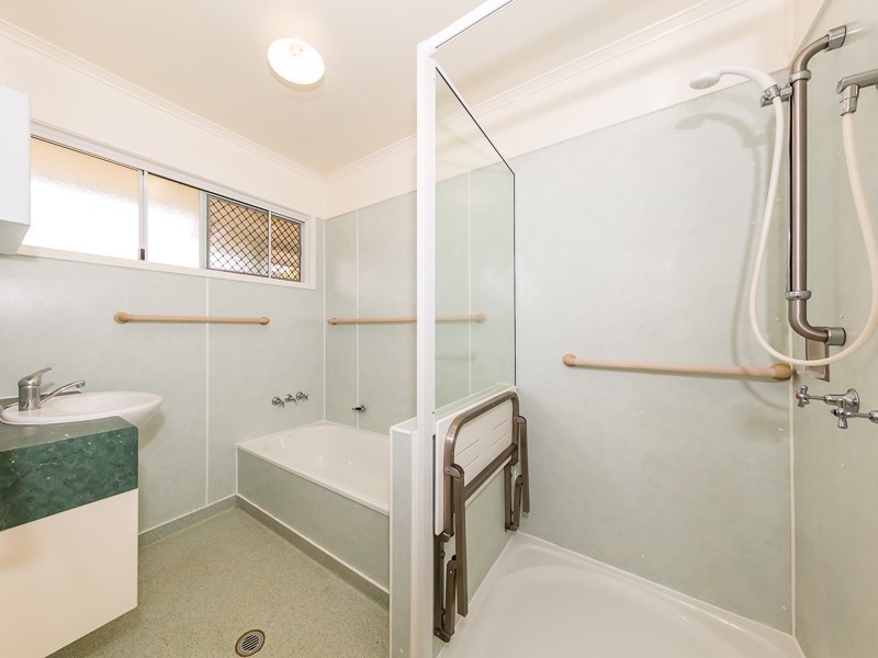 2 Lalor Street, Crows Nest QLD 4355