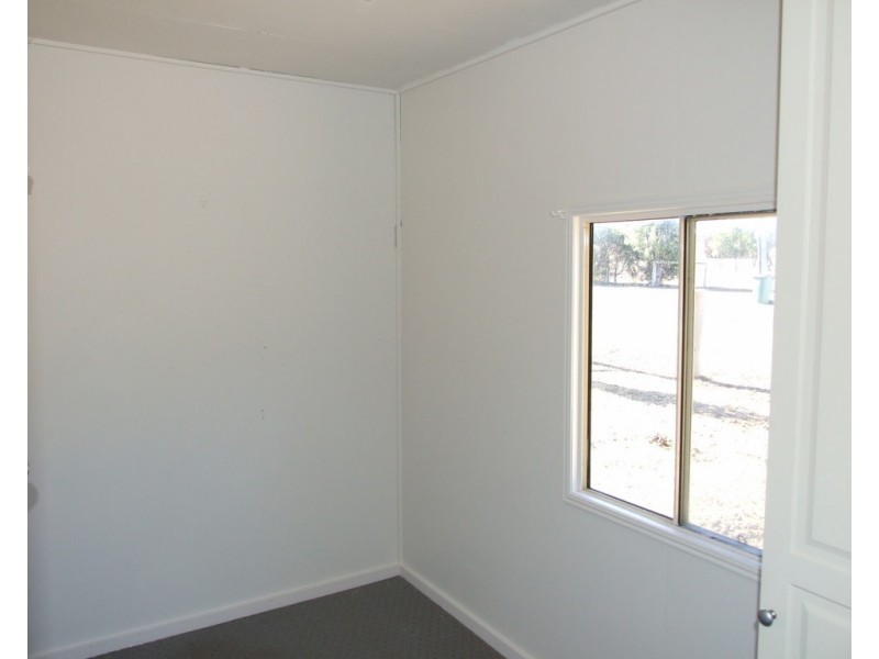 15 Devoncourt Road, Crows Nest QLD 4355