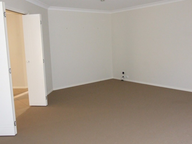 3 Lewis Street, Crows Nest QLD 4355