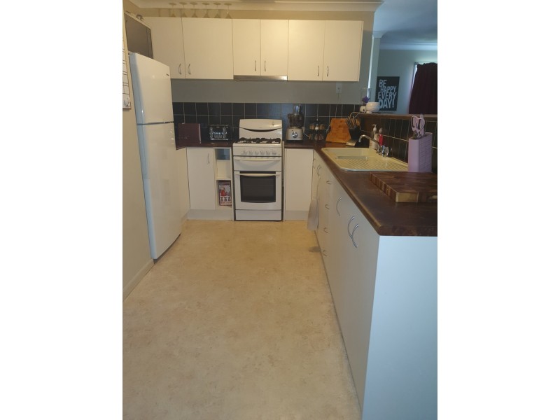 15 Summerfields Drive, Caboolture QLD 4510