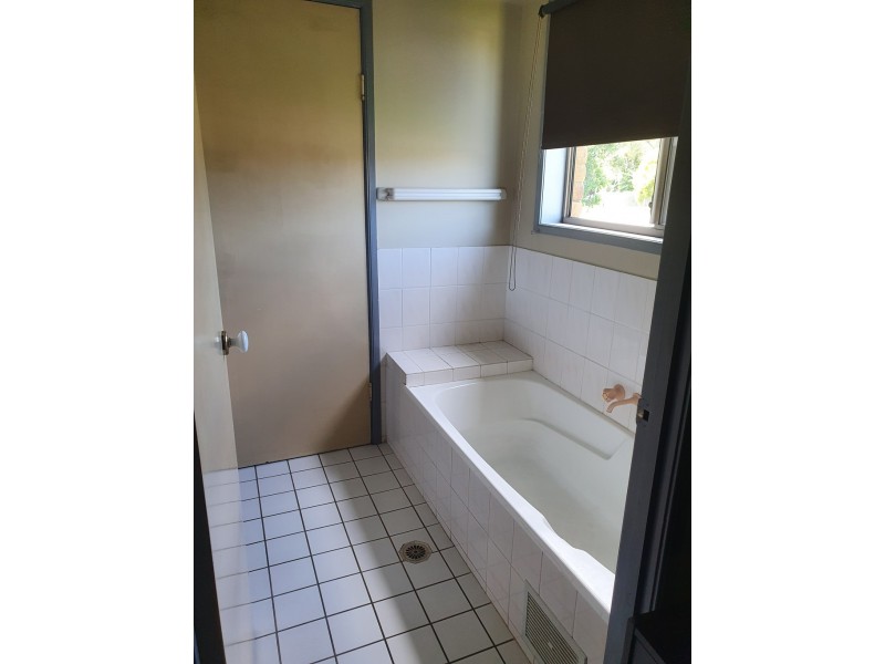 15 Summerfields Drive, Caboolture QLD 4510