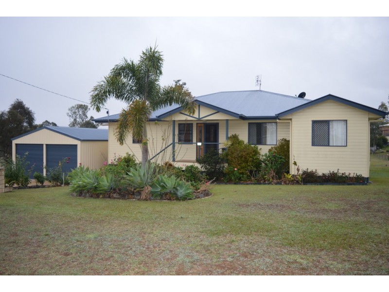 42 Carseldine Street, Kilcoy QLD 4515