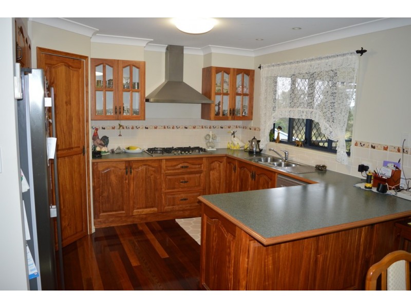 42 Carseldine Street, Kilcoy QLD 4515