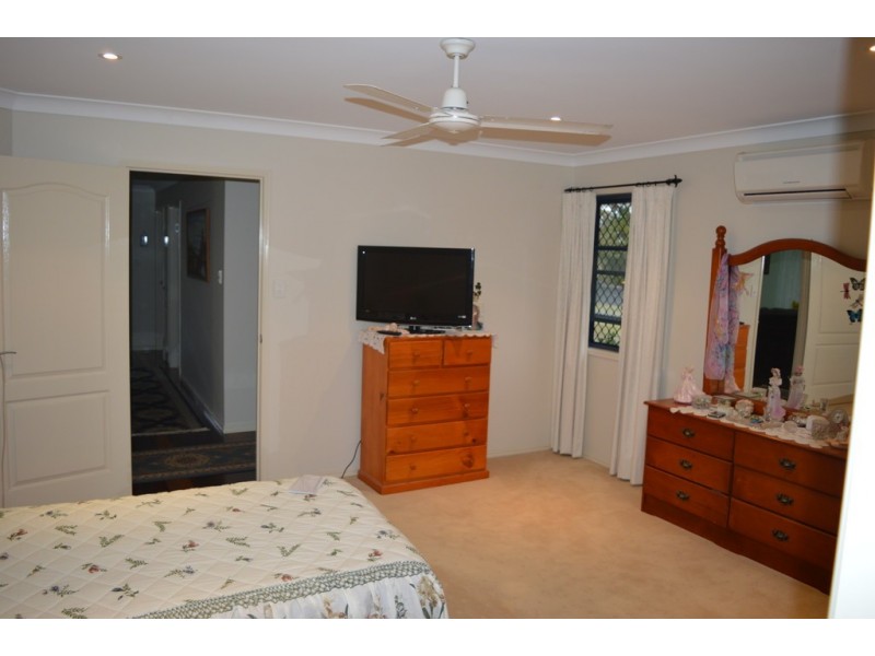 42 Carseldine Street, Kilcoy QLD 4515