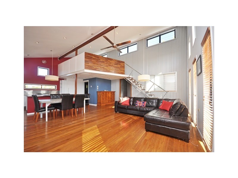 32 Young Road, Narangba QLD 4504