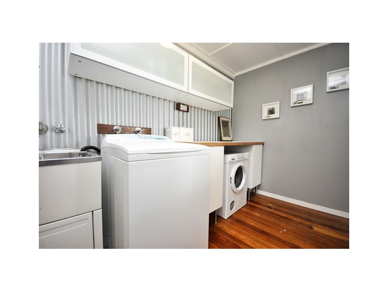 32 Young Road, Narangba QLD 4504