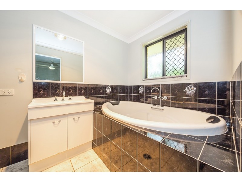 58 Pumicestone Road, Caboolture QLD 4510