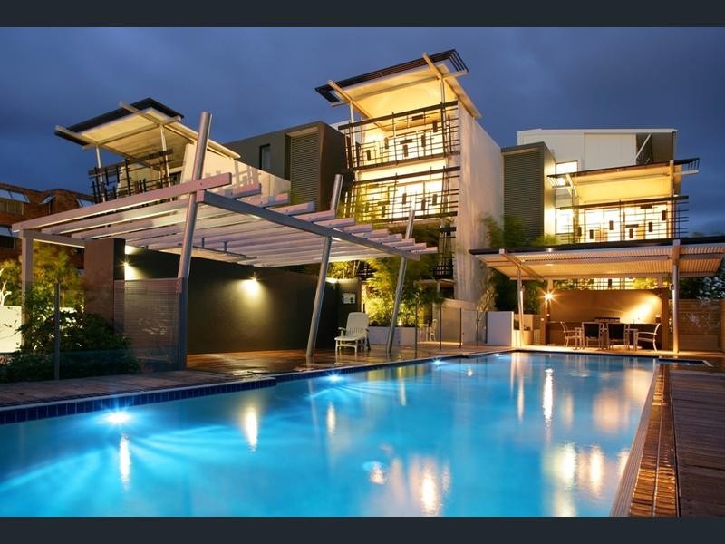 1/34 Maloja Avenue, Caloundra QLD 4551