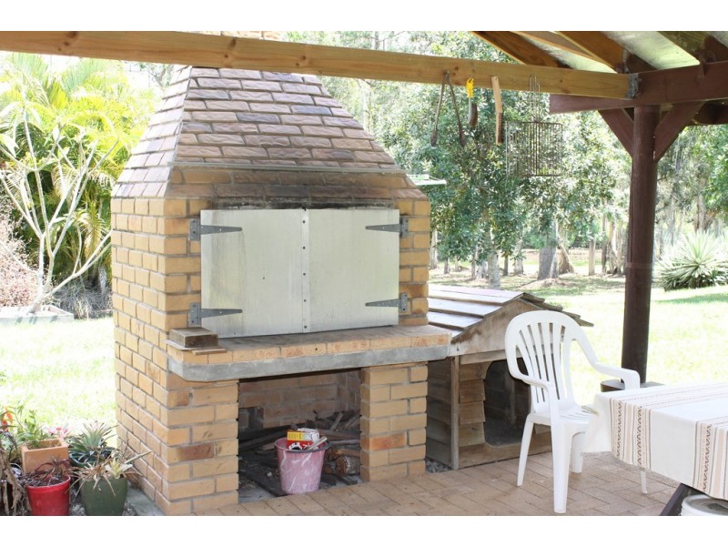 82 Flowers Road, Caboolture QLD 4510