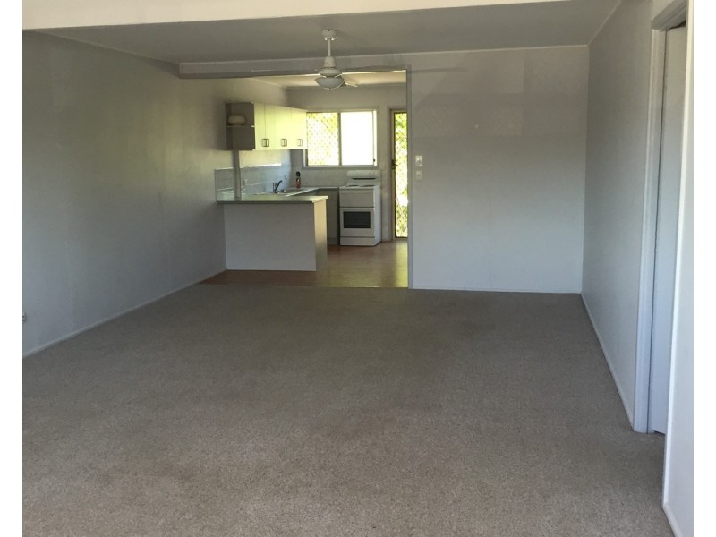 3/8 Ebert Parade, Lawnton QLD 4501
