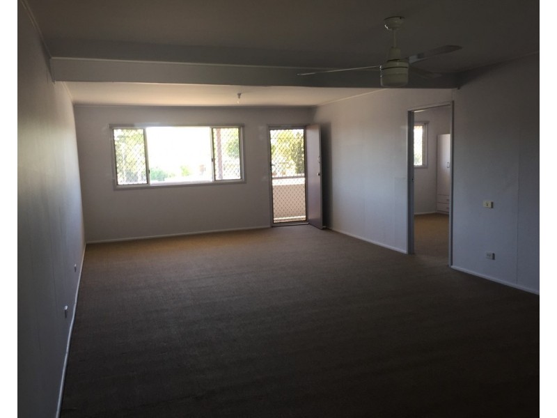 3/8 Ebert Parade, Lawnton QLD 4501