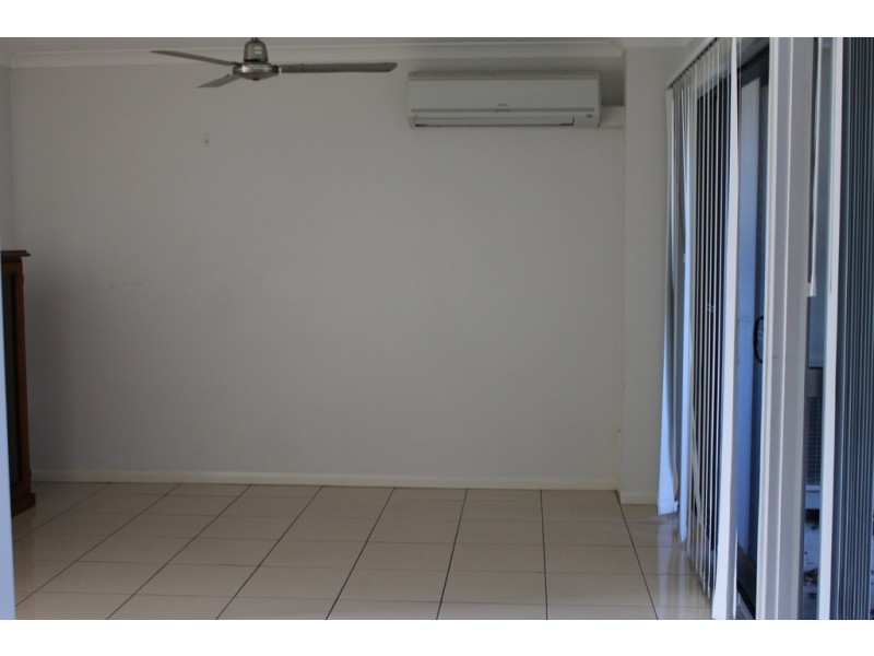 6/11 Walter Street, Caboolture QLD 4510