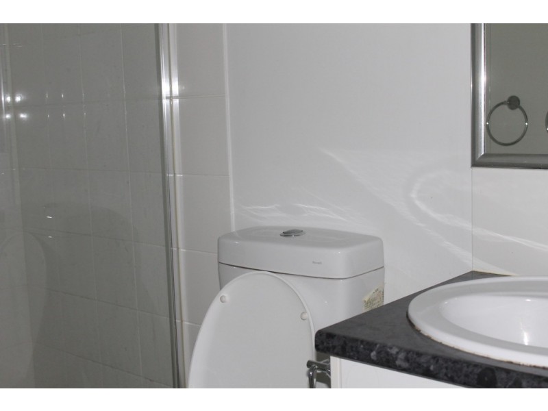 6/11 Walter Street, Caboolture QLD 4510