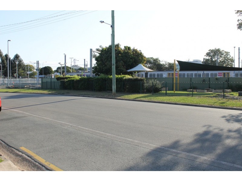 6/11 Walter Street, Caboolture QLD 4510