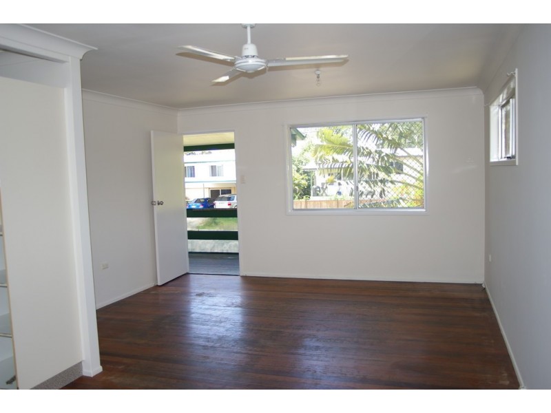 4 Simmons Street, Caboolture QLD 4510