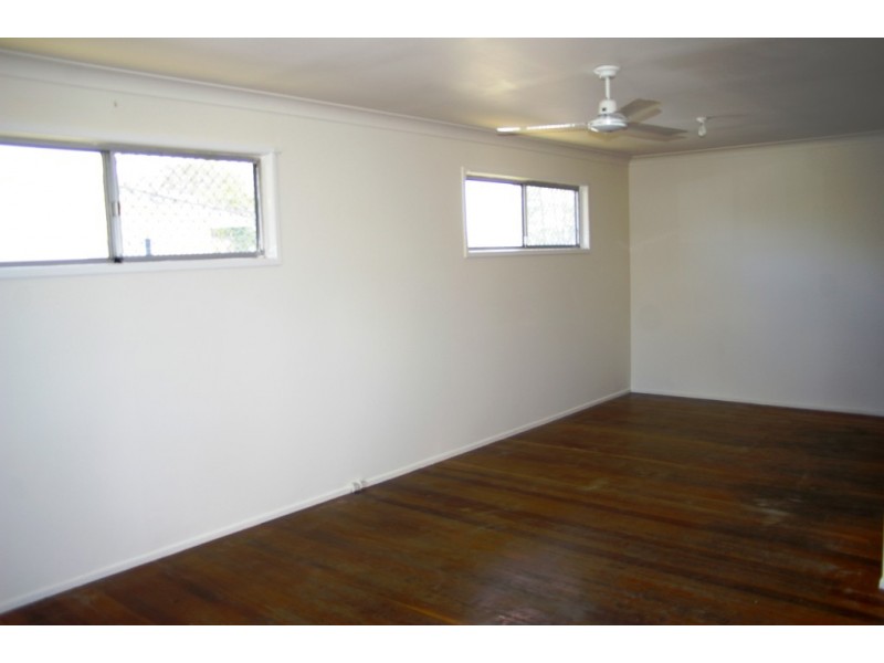 4 Simmons Street, Caboolture QLD 4510