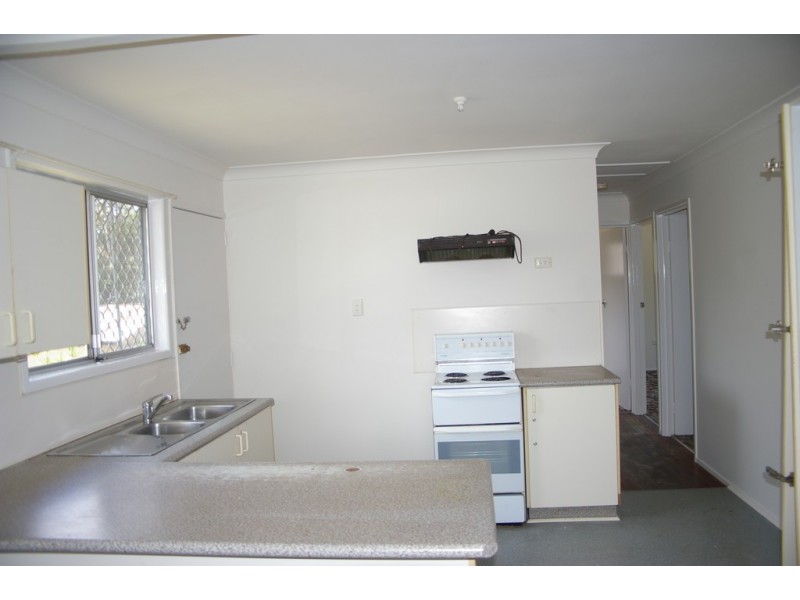 4 Simmons Street, Caboolture QLD 4510