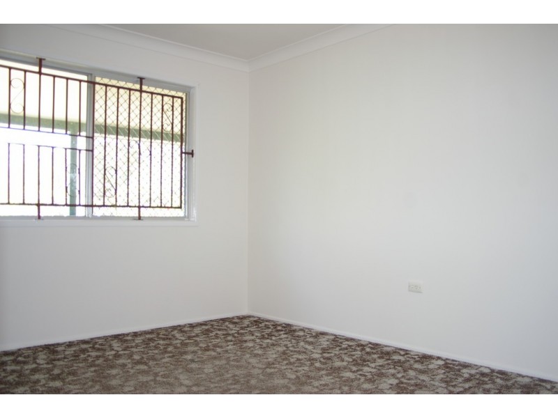 4 Simmons Street, Caboolture QLD 4510