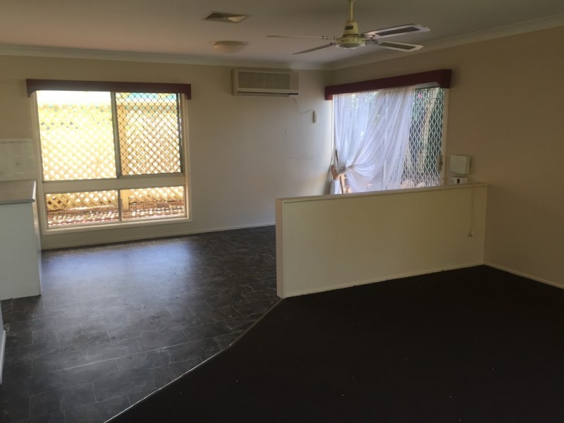 14 Dohles Rocks Road, Kallangur QLD 4503