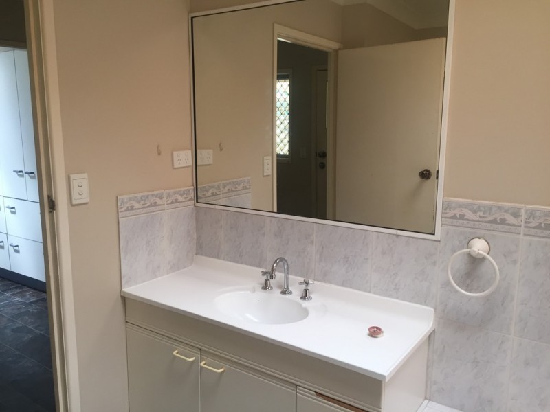 14 Dohles Rocks Road, Kallangur QLD 4503