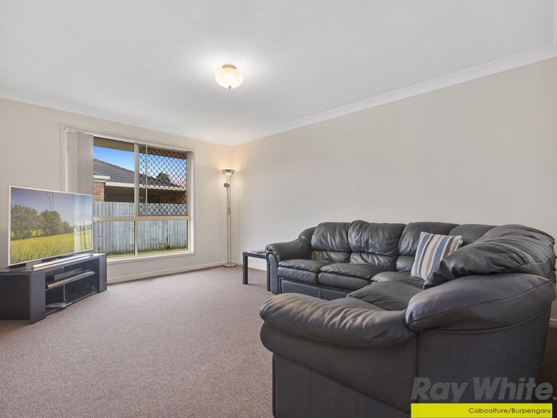 4 Denson St, Morayfield QLD 4506