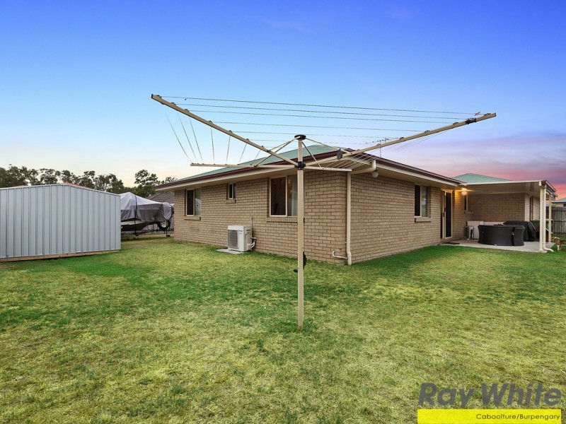 4 Denson St, Morayfield QLD 4506