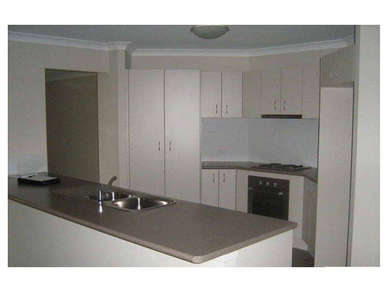 10 Henley Court, Bellmere QLD 4510
