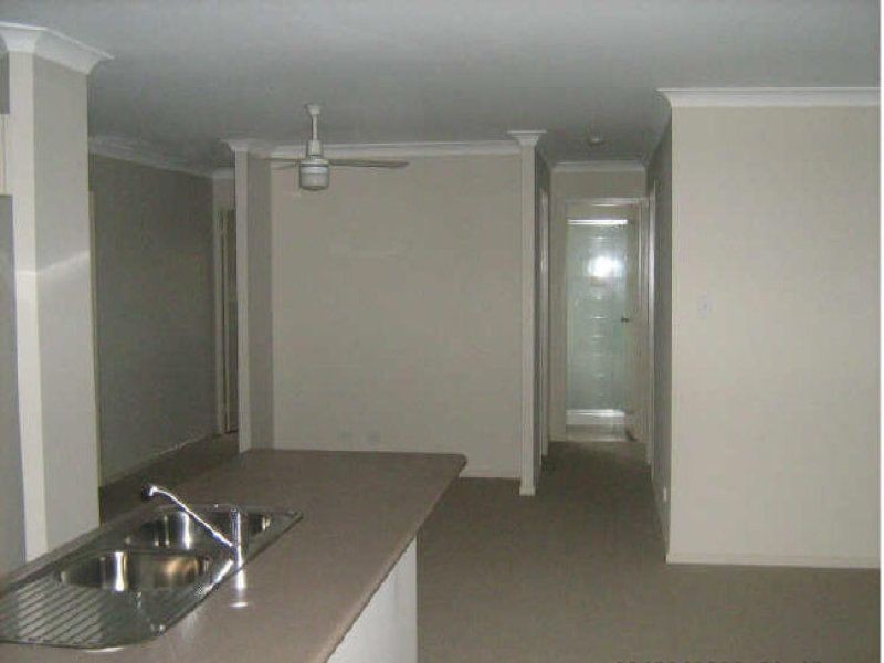 10 Henley Court, Bellmere QLD 4510