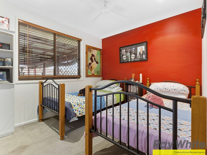 33 Kevin Street, Deception Bay QLD 4508