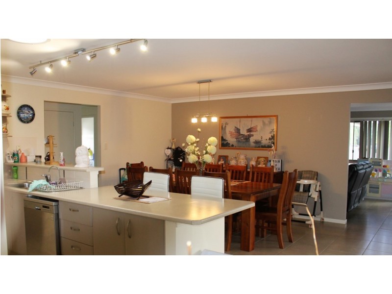 16 Kimberley Drive, Burpengary QLD 4505