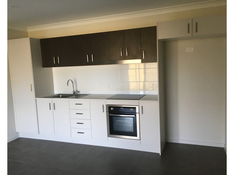 2/22 Butler Street, Caboolture South QLD 4510