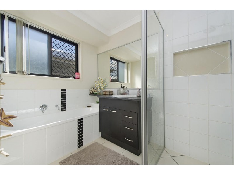 49 Bluestar Circuit, Caboolture QLD 4510