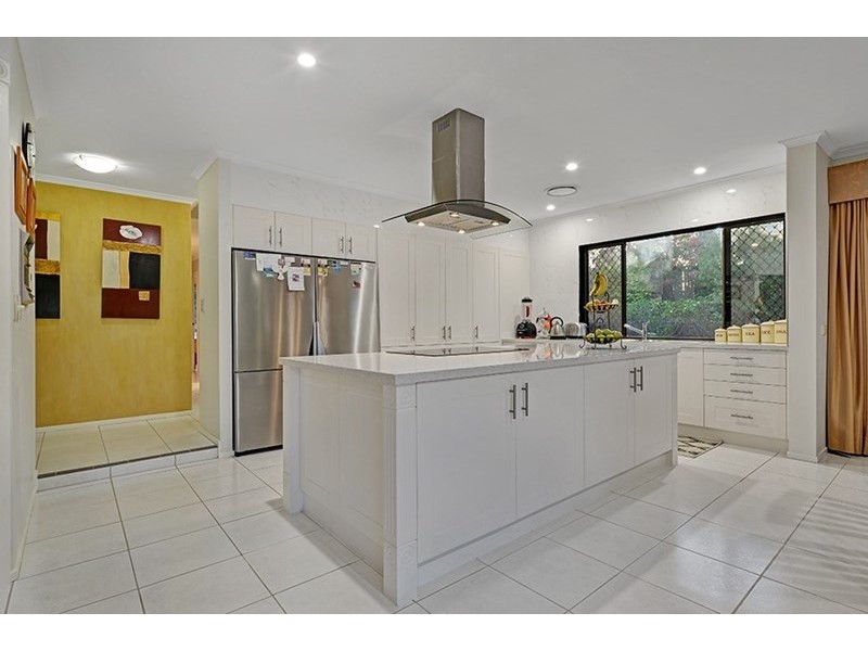 232 Williamson Rd, Morayfield QLD 4506