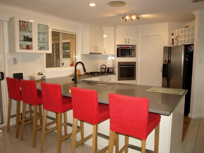 22 Inverpine Court, Petrie QLD 4502