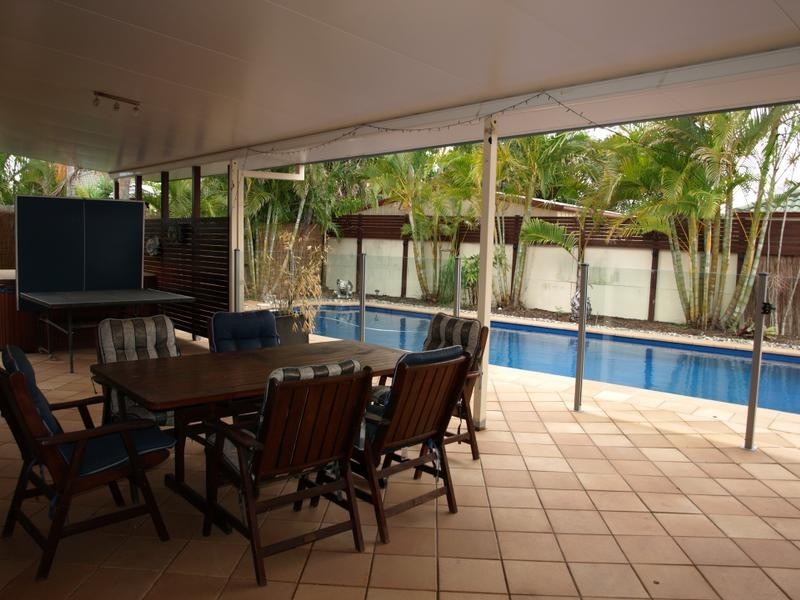 22 Inverpine Court, Petrie QLD 4502