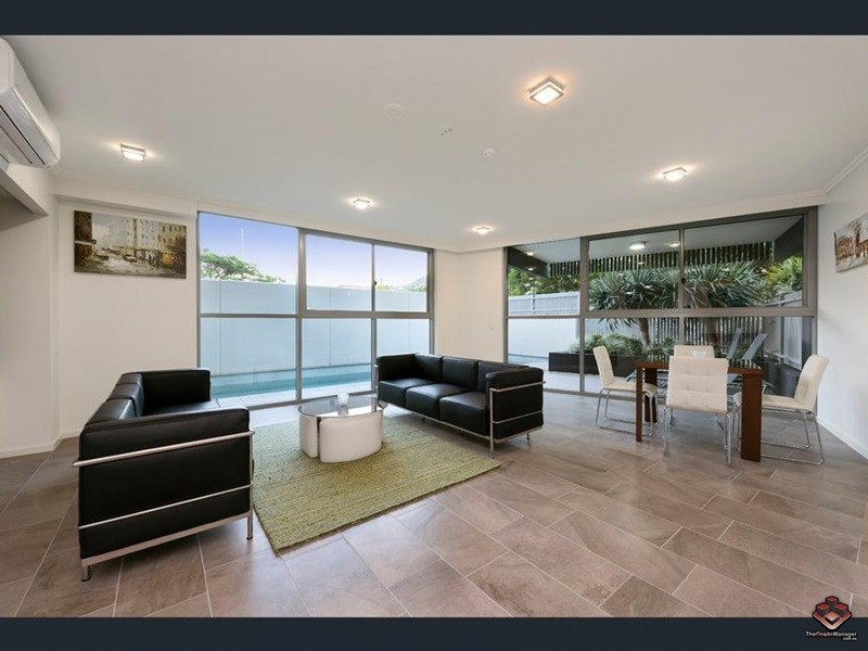 11/75 Barker St, New Farm QLD 4005