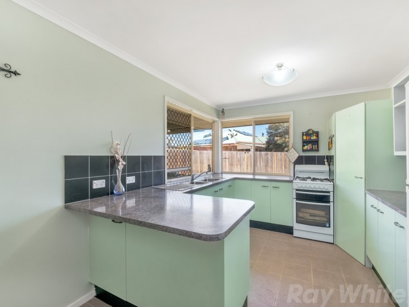 14 Streeton Crt, Morayfield QLD 4506