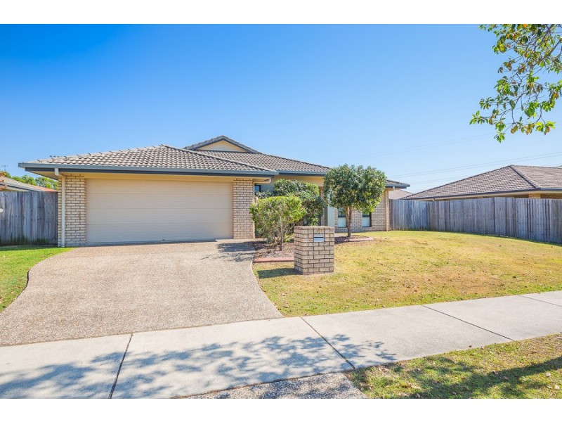 27 Tucker Street, Caboolture QLD 4510