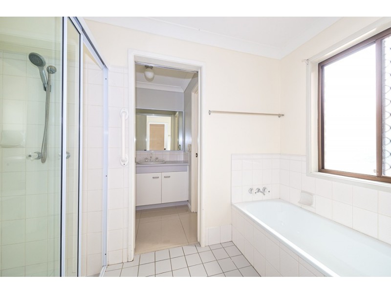 11 Mainsail Drive, Caboolture South QLD 4510