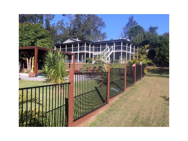 31 Crittenden Road, Glass House Mountains QLD 4518