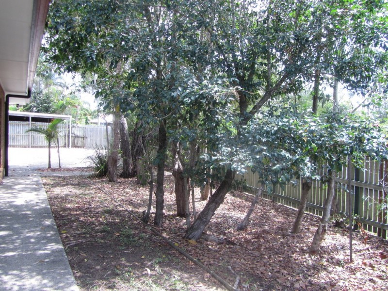 2/21 Station Street, Burpengary QLD 4505