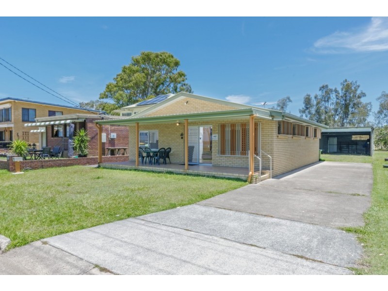 142 Esplanade, Toorbul QLD 4510