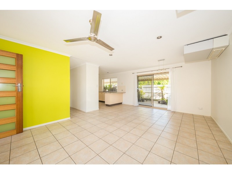 Unit 2, 44 Bluebell, Caboolture QLD 4510