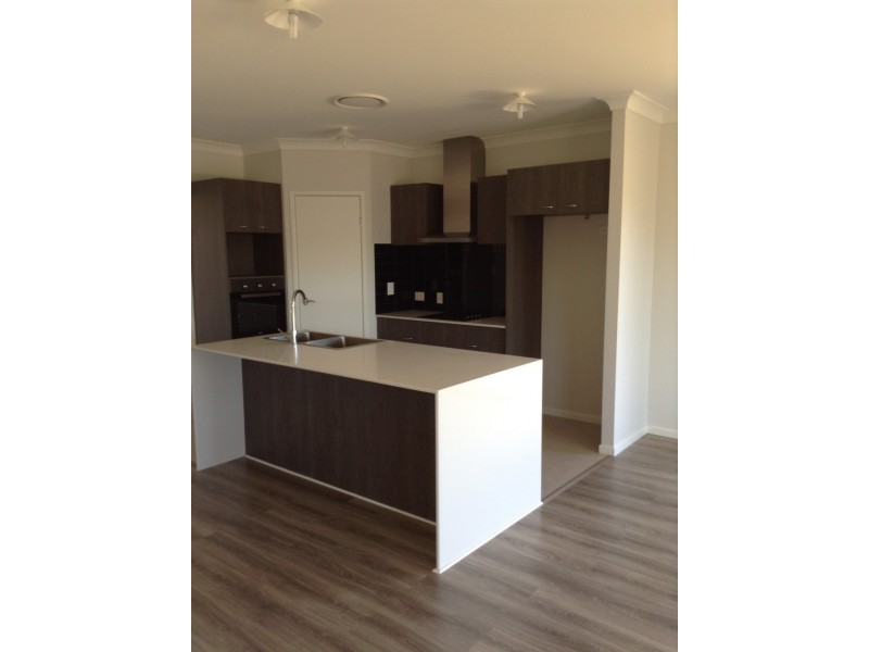 53 Arcadia Street, Upper Caboolture QLD 4510