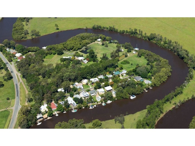 373 Beachmere Road, Beachmere QLD 4510 Ray White Caboolture Sold